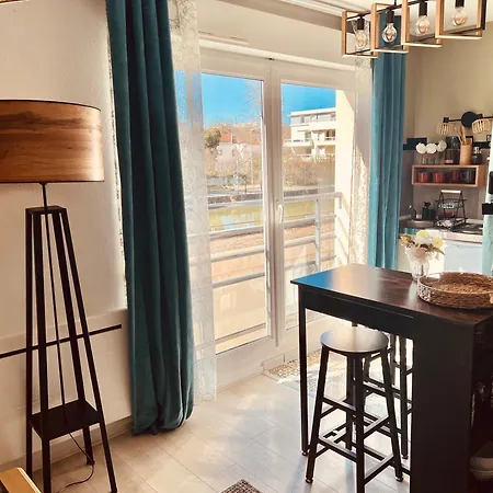 Apartment Petit Cocon Proche De Stanislas