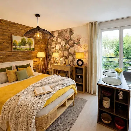 Petit Cocon Cosy Proche Place Stanislas-parking & Cave Velos *