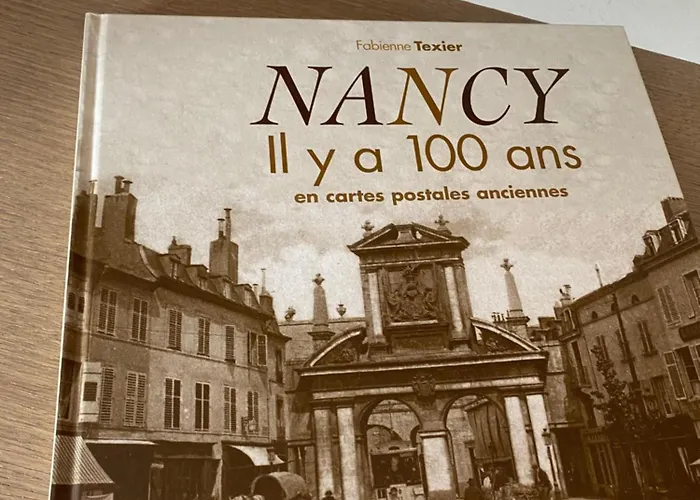 Апартаменты Petit Cocon Cosy Proche Place Stanislas *