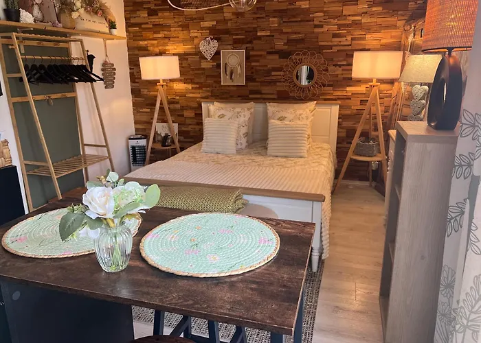 Petit Cocon Cosy Proche Place Stanislas * Нанси