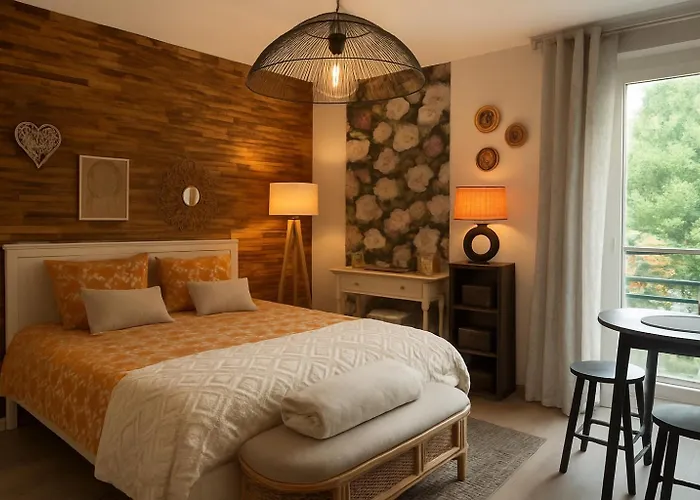 Petit Cocon Cosy Proche Place Stanislas Апартаменты *